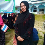 Romlah Yakob profile icon