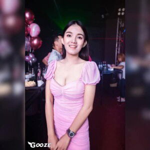 Suphansa Ice profile icon