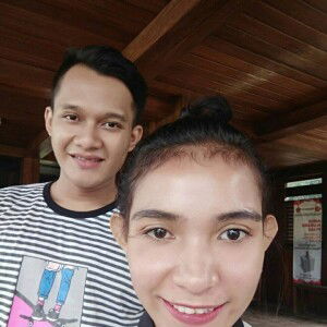 Gladis Maria profile icon