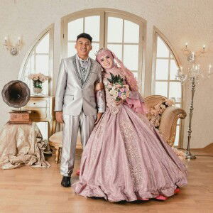 Dwi Anggraeni profile icon