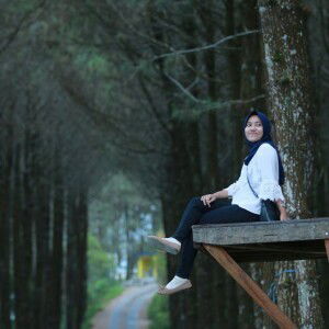 Laras Febriani Prihatno profile icon