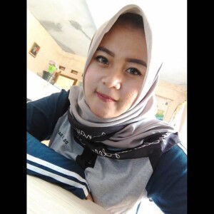 Apila Nur Aprilia profile icon