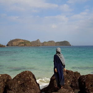 Titik Dwi profile icon