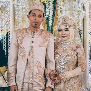 Dian Utami Saing profile icon