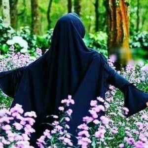 Zalfa Zahira profile icon