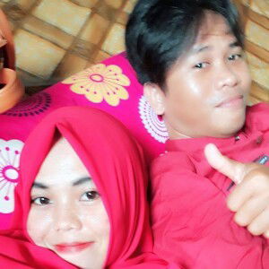 Yuli Kim Kim profile icon