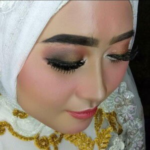 Shinta Firdaus profile icon