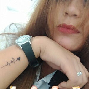 Girley Fabrigas profile icon