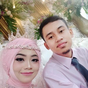 Elis Sumiatty profile icon