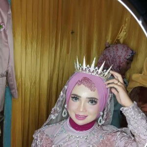 Syafira Nuraini profile icon