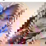 Shelvia Rosyana profile icon