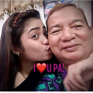 Rad Ara Evia Ang profile icon