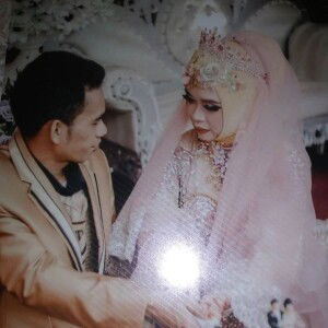 Fitriyatunnisa profile icon