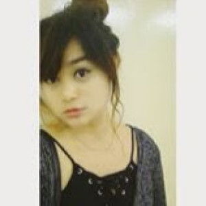 Nur Emi Ezzana profile icon