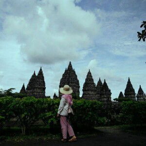 Siwi Sastro Diningrat profile icon