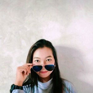 Evydha Kumala Sary profile icon