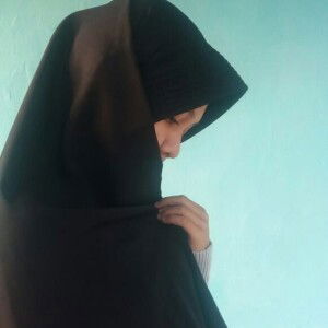 Nany Apriantii profile icon