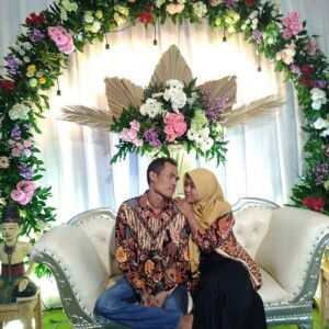 heni widyawati profile icon