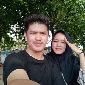 Mila Tiasari profile icon