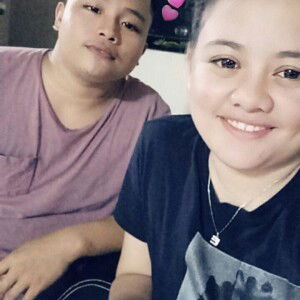 Esfie Dinglasan profile icon