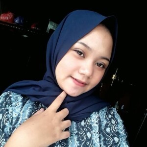 Erma Wati profile icon
