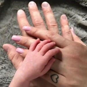 Indah Permatasari profile icon