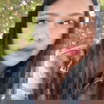 ยืนยิ้ม ข้างห้วย profile icon
