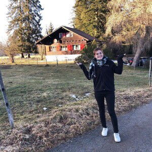 Som Junjira profile icon