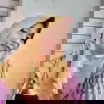 Rahma Wati profile icon