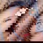 Ruth Less profile icon