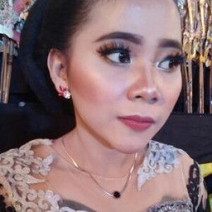 Ayu Menthek profile icon