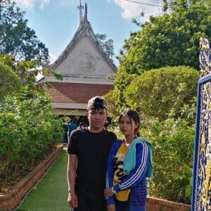 บ่เว้าหลาย เจ็บคอ profile icon