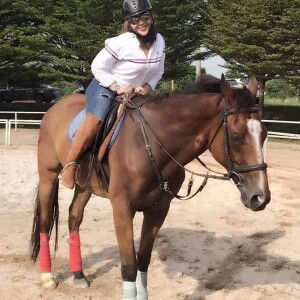 Geena Azlina profile icon