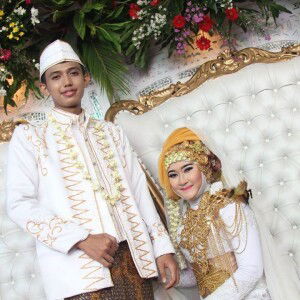 Siti Rahmawati profile icon