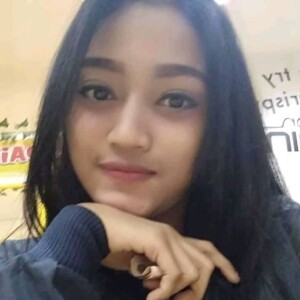 Dhini Aulia profile icon