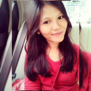 rini tobing profile icon