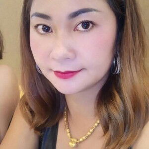 ปุ้ย สาวตาคม profile icon