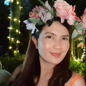 Debbie Eclevia Malaluan profile icon