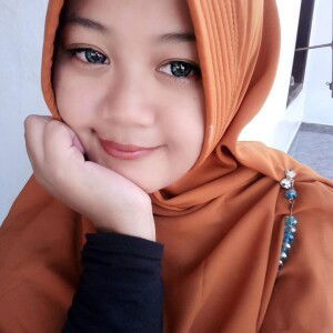 Fitria Widha profile icon