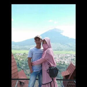 Niya Sari profile icon