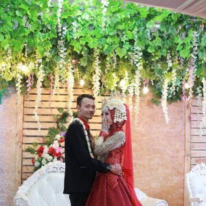 Titin Dewi profile icon