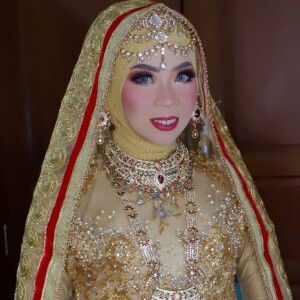 Dwiyanti Ulfah profile icon