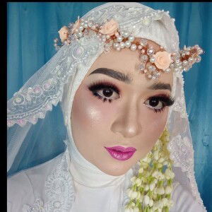 Dhiian Ayu profile icon