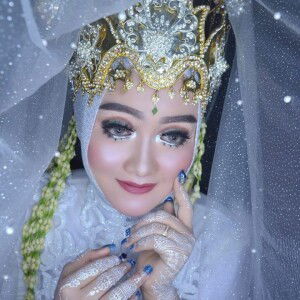 Indha Pou profile icon