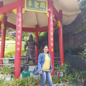 Edlyn Paras Reyes profile icon