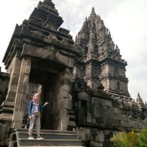 Tuti Setiawati profile icon