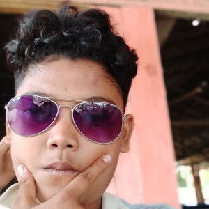 Riski Manurung profile icon