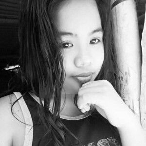 JHen Nhi FHer profile icon