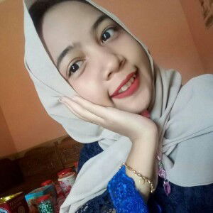 Ella DyfarEnzt profile icon