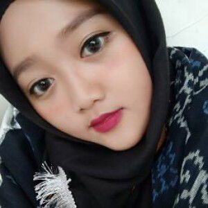 Noviati Dwi lestari profile icon